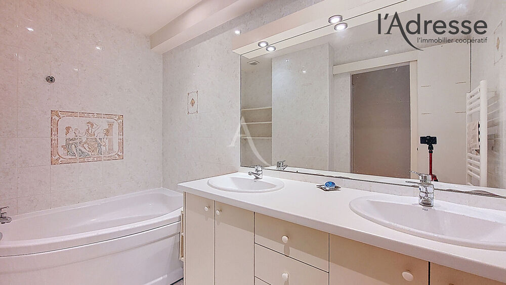 à vendre  Appartement Puteaux (92800)