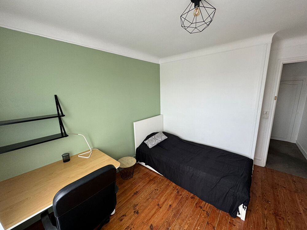MASSY - CENTRE-VILLE - Une chambre en colocation dans un pavillon