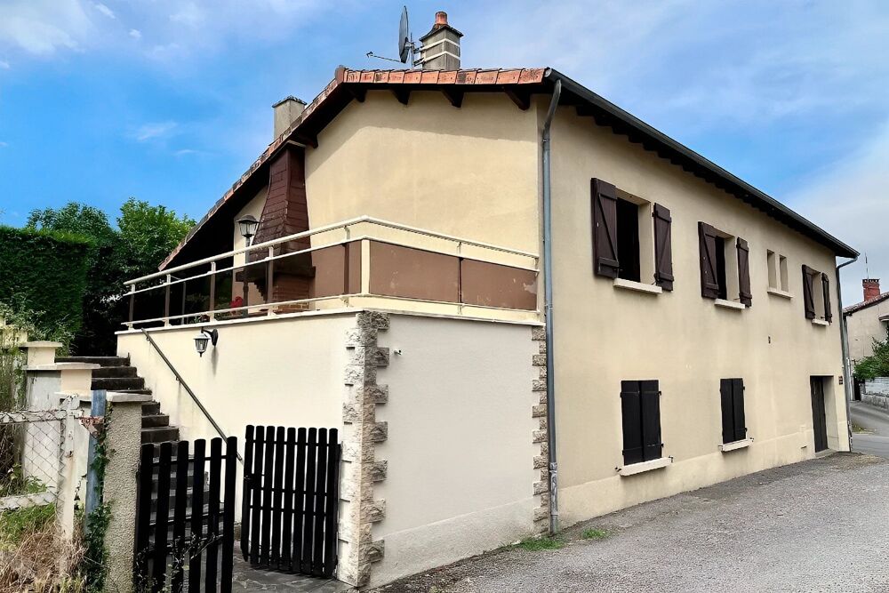 Vente Maison Maison de 123m² sur sous-sol avec 4 chambres sise sur un terrain de 342m². Chassenon