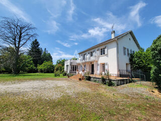  Maison  vendre 7 pices 235 m