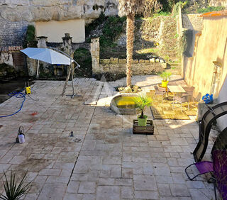  Immeuble � vendre 7 pi�ces 255 m�