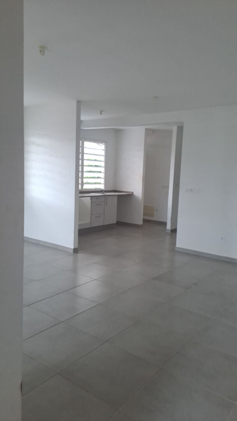 Vente Appartement Appartement Cayenne 4 pièce(s) 77.18 m2 Cayenne