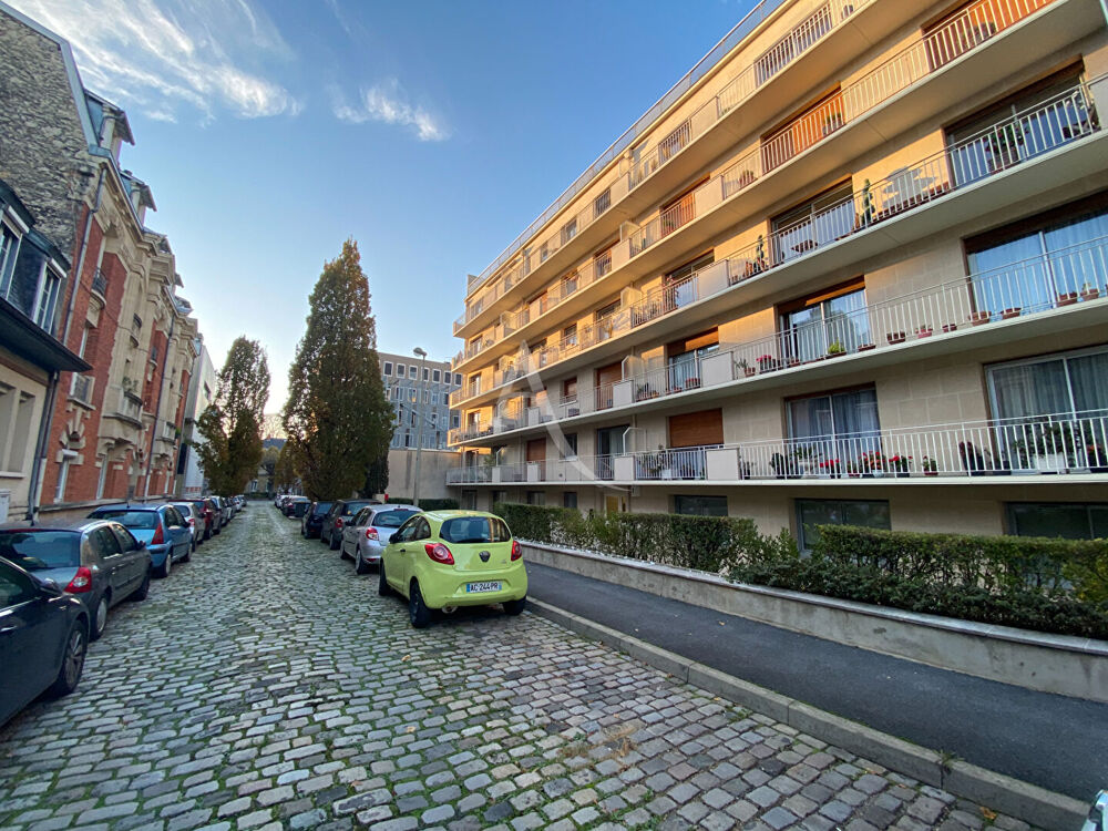 Location Appartement TYPE 1,  REIMS - MOISSONS Reims