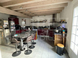  Maison à vendre 8 pièces 172 m²