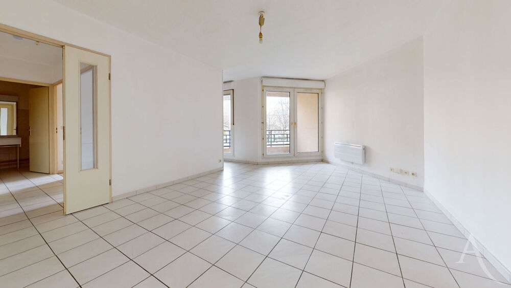 Appartement Grenoble 2 pièces 53m2 149000 honoraires d'agence inclus, garage en option