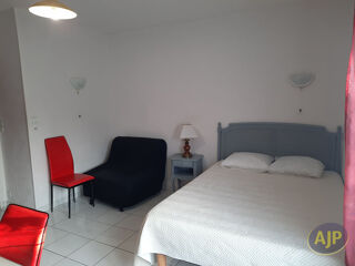  Immeuble à vendre 15 + pièces 510 m²