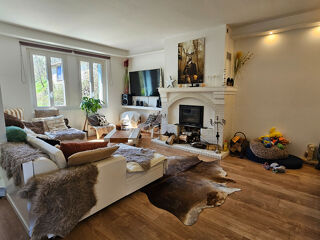  Maison � vendre 9 pi�ces 243 m�