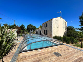  Villa à vendre 6 pièces 132 m²