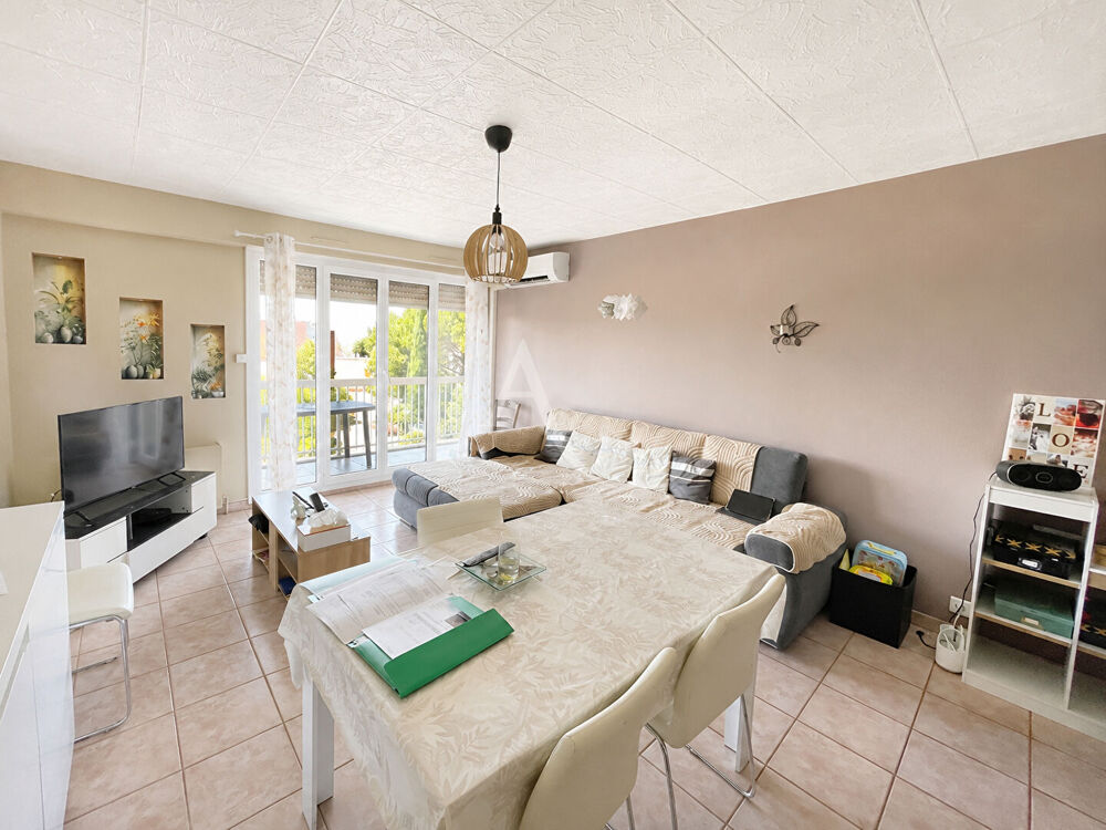 Salon-de-Provence Spacieux T3 de 80 m² avec garage et deux balcons