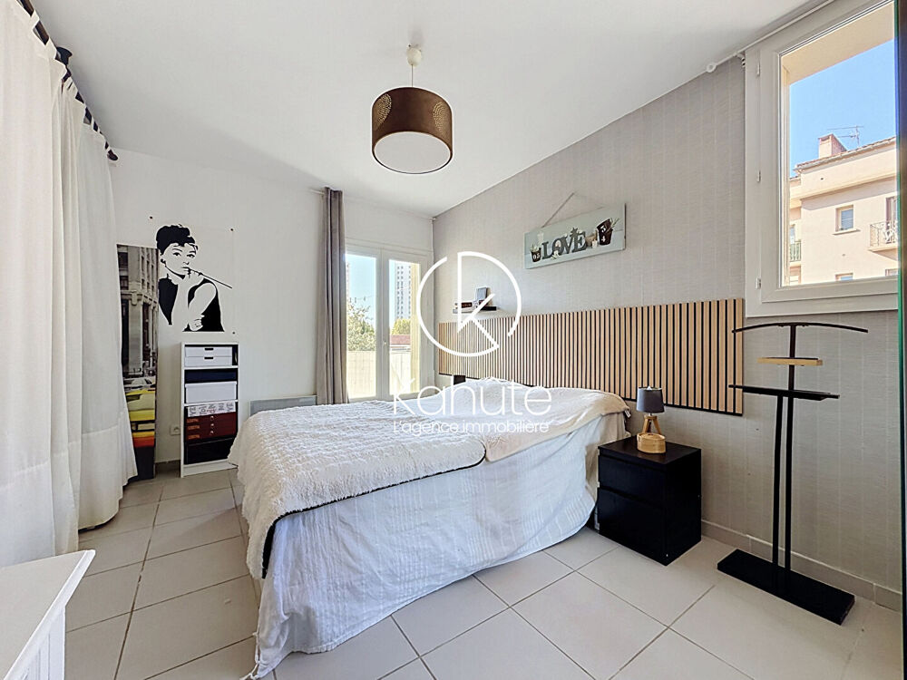 Vente Appartement Appartement Toulon, Secteur Lamalgue, 2 pièces 51 m², Parking collectif,  Grenier Toulon