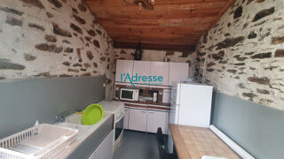 Remise / Grange � vendre 4 pi�ces 226 m� La boissiere sur evre