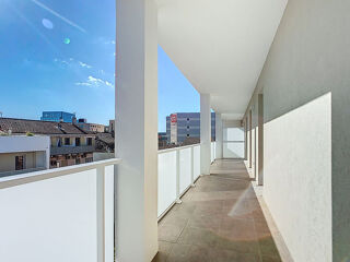  Appartement à louer 3 pièces 73 m²