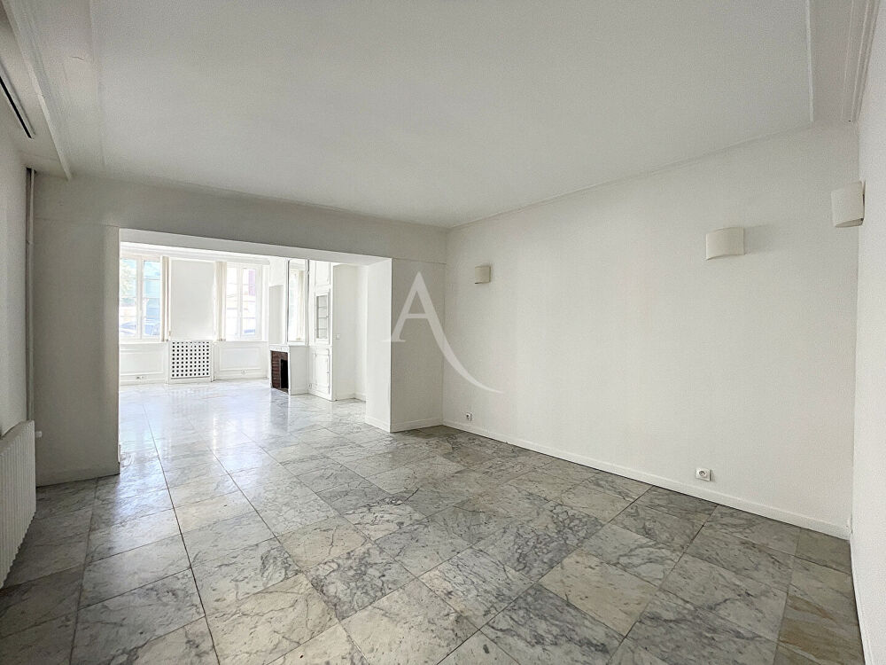 Maison de ville 6 pièces de 102.02 m² - Centre-ville de Saint-Germain-en-Laye