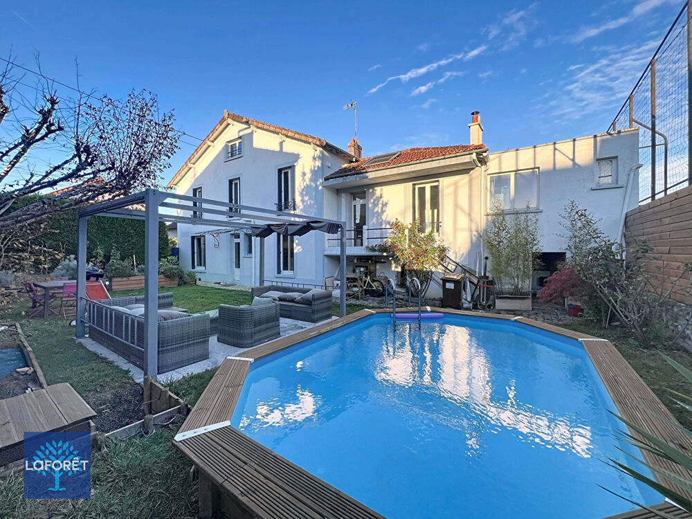 Maison 6 pièces 125 m² · à Corbeil Essonnes · 125 m² · 336 000 €