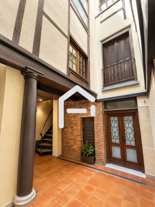  Appartement à vendre 5 pièces 106 m²