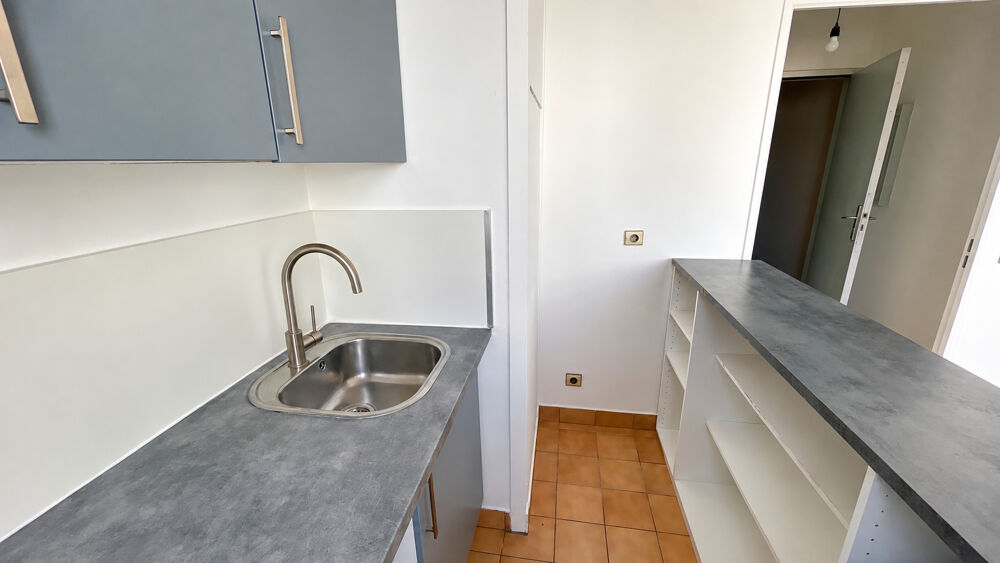 LE CHESNAY-ROCQUENCOURT , BEAU T1 DE 31 M² LUMINEUX, DPE C