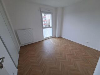  Appartement à louer 3 pièces 62 m²