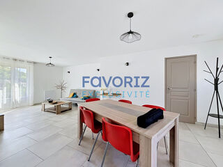  Maison à louer 4 pièces 81 m²