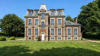  Maison à vendre 13 pièces 329 m²