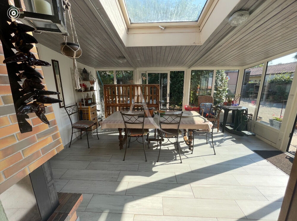 Maison familiale Saint Philbert De Grand Lieu 8 pièce(s) 170 m2- terrain 1216 m2