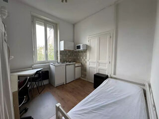  Appartement � louer 1 pi�ce 13 m�