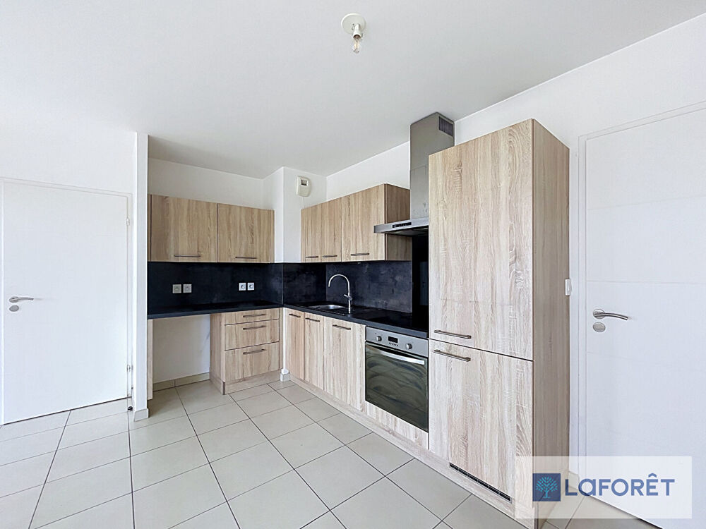 Appartement Saint Genis Pouilly 3 pièce(s) 66.93 m2