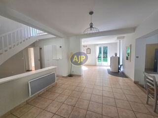  Maison à vendre 8 pièces 178 m²