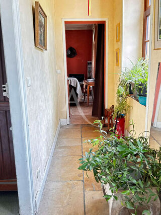  Maison � vendre 15 + pi�ces 460 m�