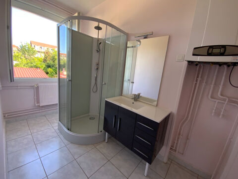  Appartement � louer 4 pi�ces 94 m�