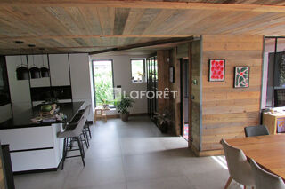  Maison 7 pi�ces 207 m� Bourg saint maurice