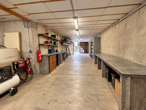   LOCAL ARTISANAL AVEC BUREAUX A CARCASSONNE 