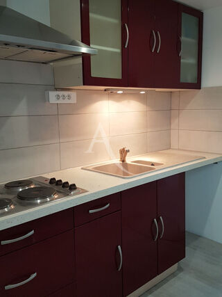  Immeuble � vendre 3 pi�ces 176 m�