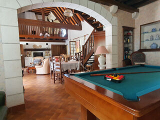  Maison  vendre 13 pices 385 m