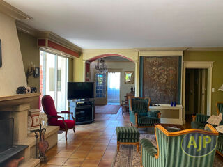  Maison à vendre 8 pièces 195 m²