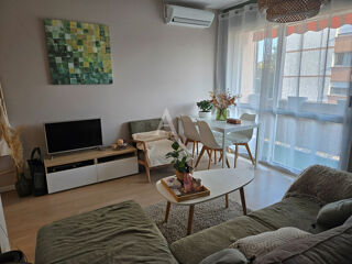  Appartement à louer 2 pièces 55 m²