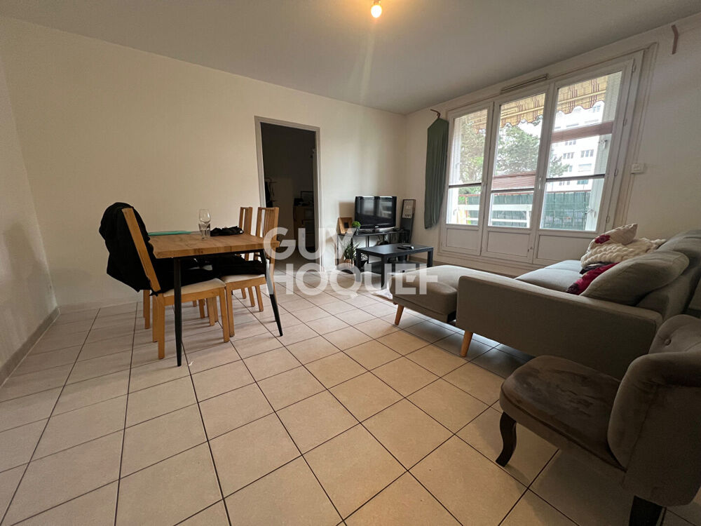Location Appartement T3 de 60 M² à louer  à Lyon 5 dans une résidence très calme avec un grand parc. Lyon 5