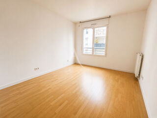  Appartement à vendre 4 pièces 83 m² Suresnes