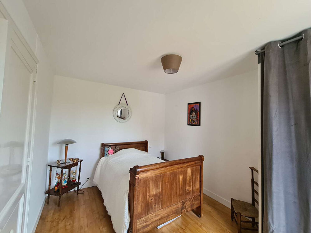 Vente Maison Maison Neuvic 5 pièce(s) 165 m2 Neuvic