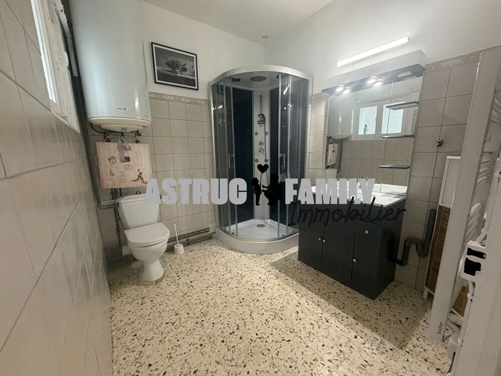Location Appartement AIGUES-MORTES - LOCATION ANNUELLE MEUBLEE - Appartement 1 Chambre- balcon Aigues mortes