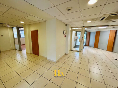 Le Teil Local commercial 4 bureaux 164 m2 166950 07400 Le teil