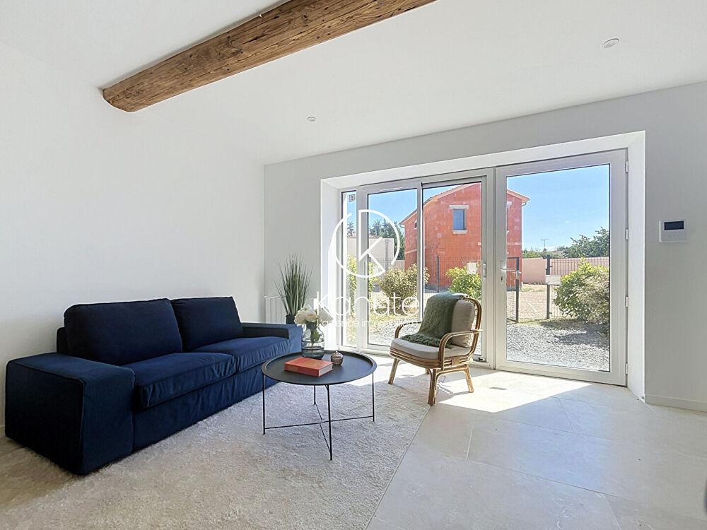 à 20 minutes de Lyon, Appartement Lentilly 4 pièce(s), triplex de 91m², 3 chambres, extérieur privatif, 2 places de stationnemen