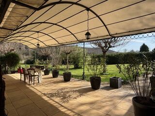  Villa � vendre 15 + pi�ces 510 m�