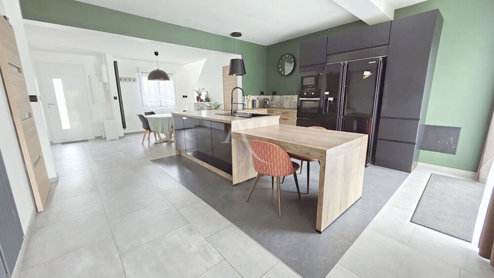 Maison Mitry Mory 5 pièce(s) 152 m2