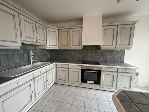  Appartement � louer 3 pi�ces 81 m�