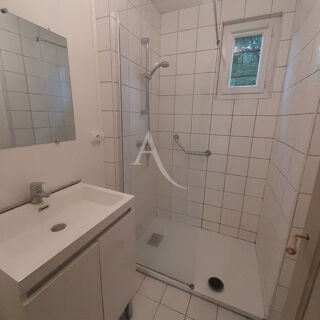  Maison à louer 5 pièces 80 m²