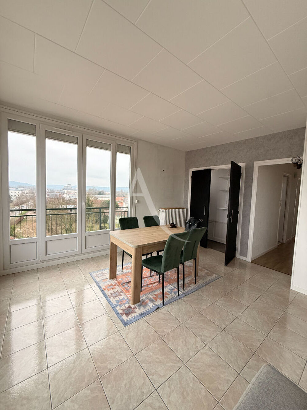 APPARTEMENT F3 SOISSONS