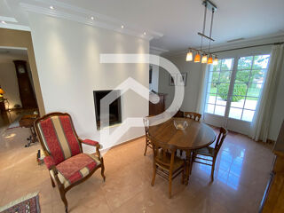  Maison � vendre 7 pi�ces 282 m�