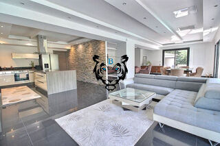  Maison à vendre 8 pièces 285 m²