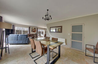  Maison � vendre 8 pi�ces 280 m�