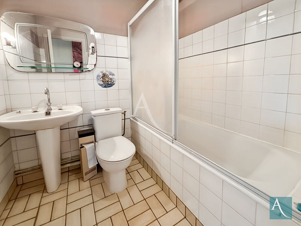 Studio 30 m² Étréchy centre